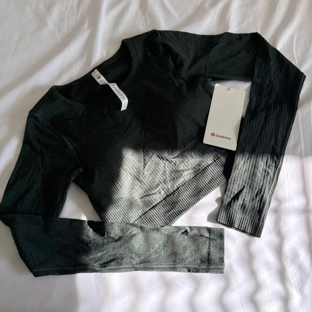 🆕💚 Lululemon Ebb to Street Long Sleeve - Smoked Spruce